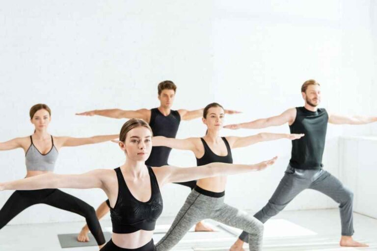 Five-People-Yoga